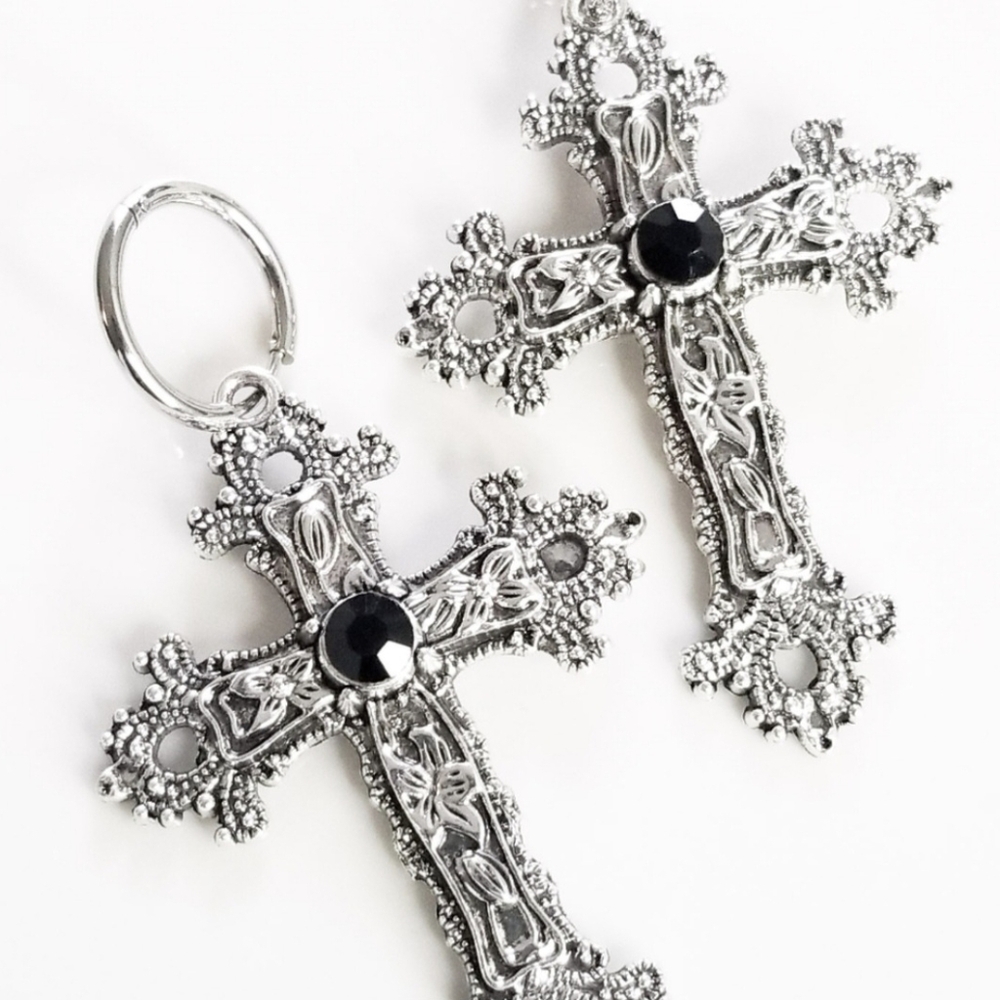 NEW Dolls Kill Silver Gothic Witchy Medieval Renaissance Style Cross Earrings - Picture 2 of 7
